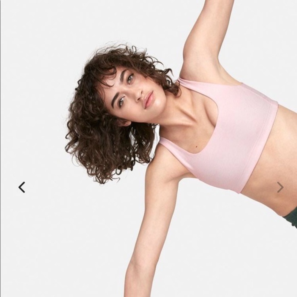 Outdoor Voices Double Time Bra - Ballet Pink - size Large